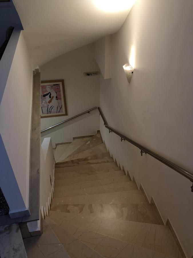 Hotel Ritsa 卡梅纳维洛拉 外观 照片