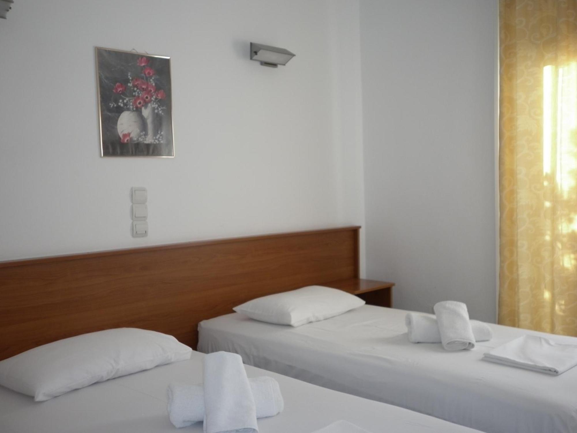 Hotel Ritsa 卡梅纳维洛拉 外观 照片